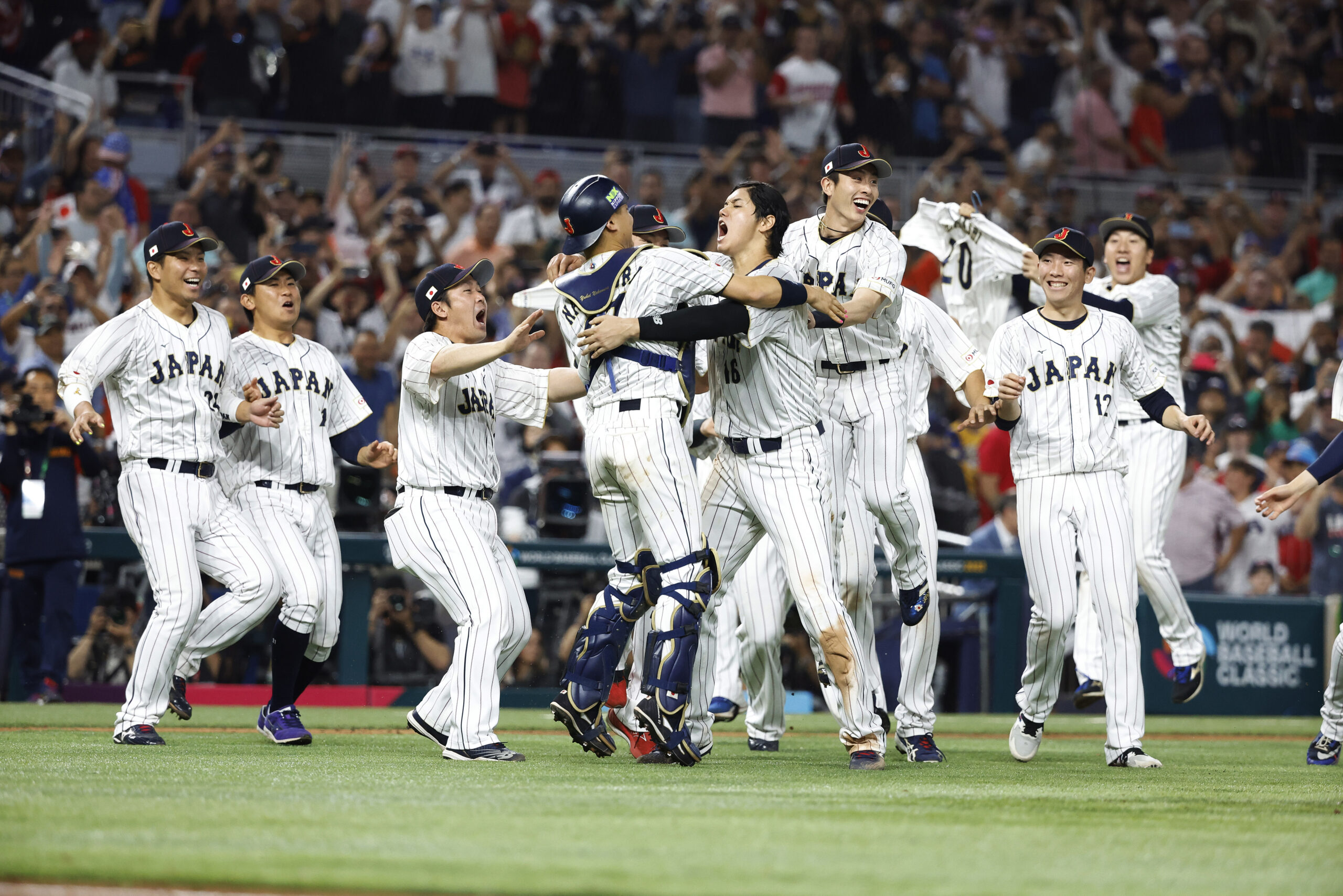 WBC - Shohei Ohtani does it all to help Japan beat USA in final - Sports  Illustrated