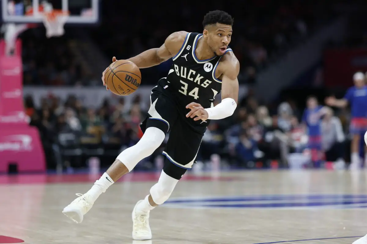 Mar 5, 2023; Washington, District of Columbia, USA; Milwaukee Bucks forward Giannis Antetokounmpo (34) drives to the basket against the Washington Wizards at Capital One Arena. Mandatory Credit: Geoff Burke-USA TODAY Sports (NBA)