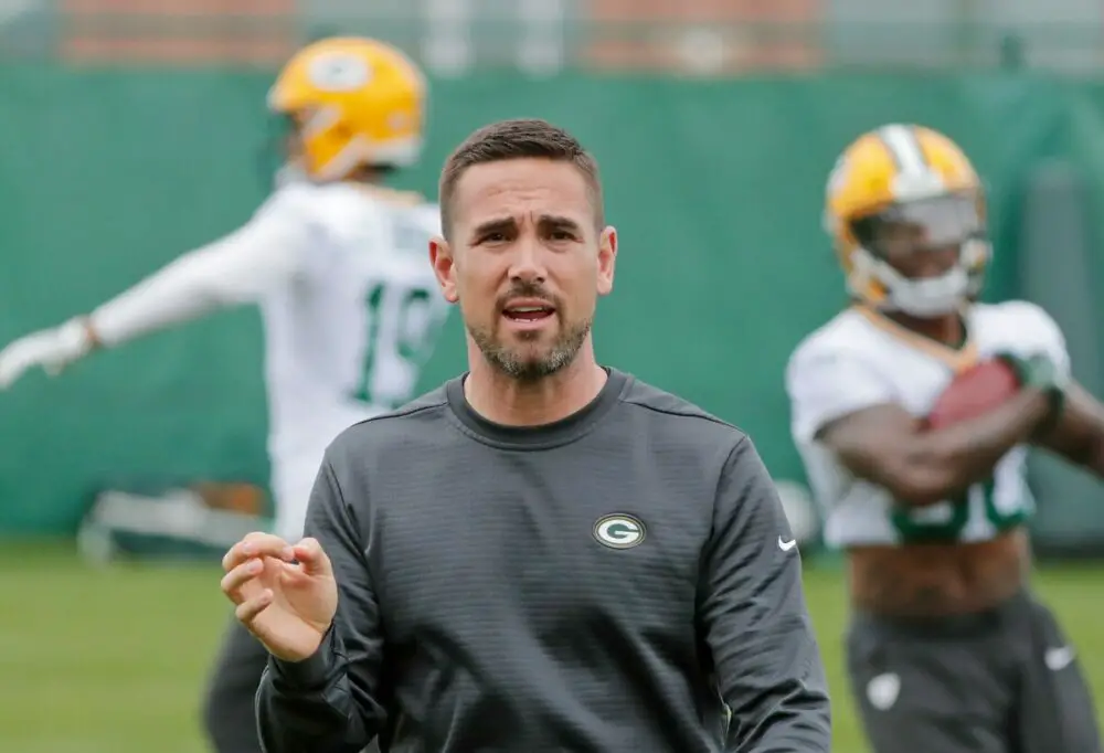 Green Bay Packers reveal new, and strangely familiar, green & gold