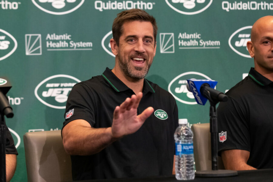 New York Jets pursuit of Aaron Rodgers may cost them Quinnen Williams