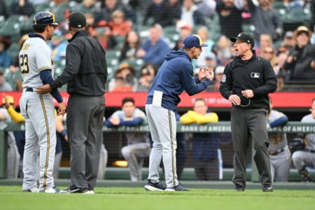 Milwaukee Brewers manager Craig Counsell ejected by David Rackley