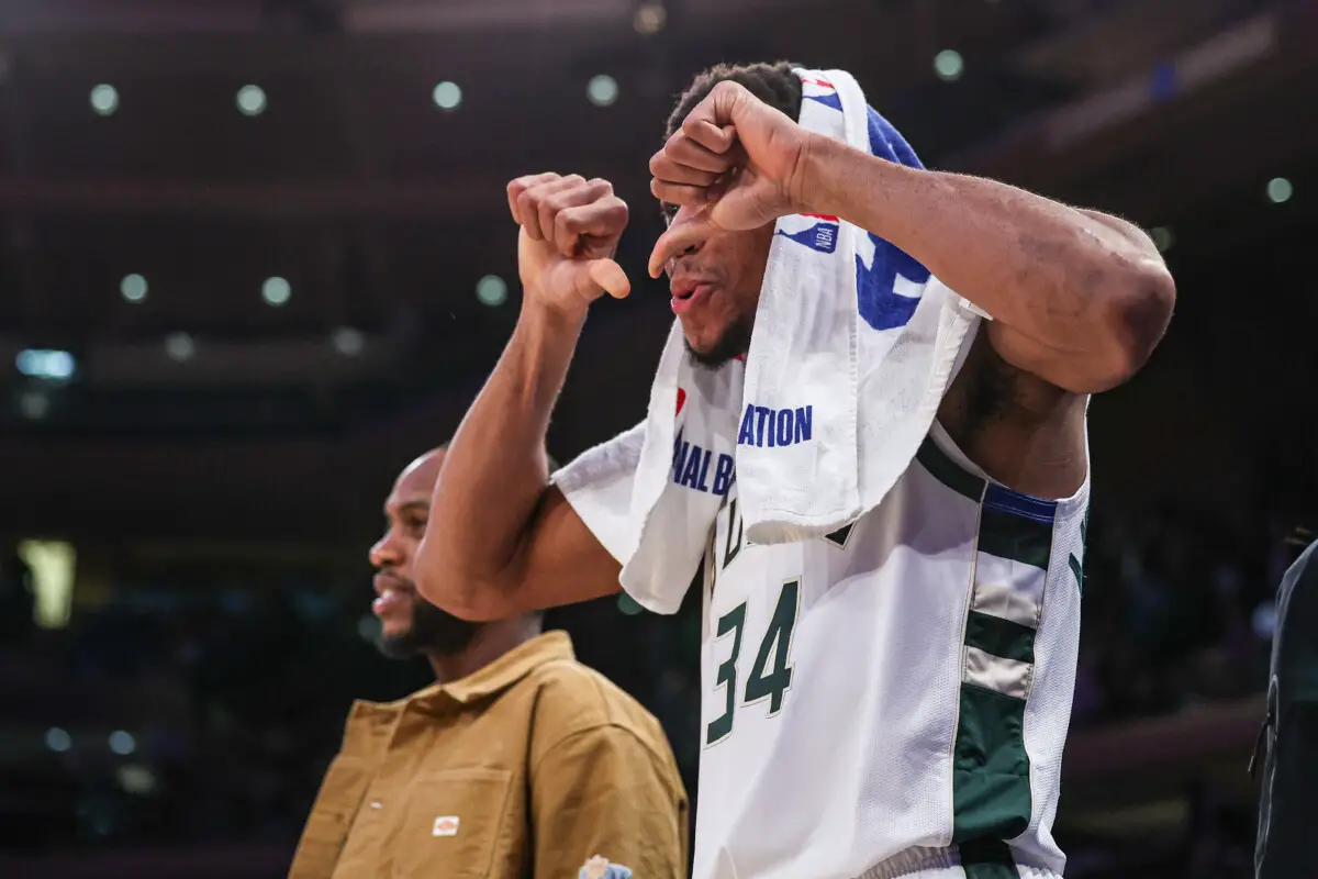 Nov 30, 2022; New York, New York, USA; Milwaukee Bucks forward Giannis Antetokounmpo (34) gestures thumbs down during the fourth quarter against the New York Knicks at Madison Square Garden. Mandatory Credit: Vincent Carchietta-USA TODAY Sports (NBA News)