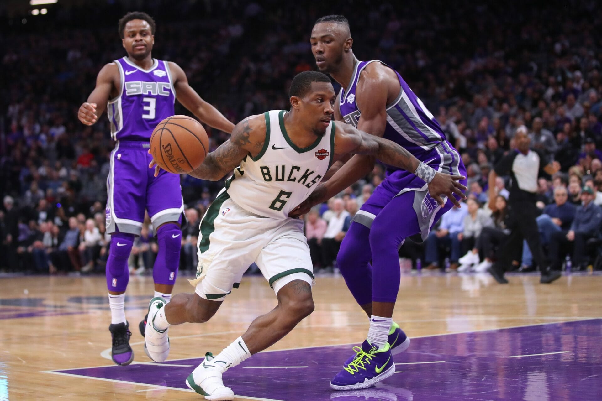 Which Kings players have also played for the Lakers and Bucks? NBA