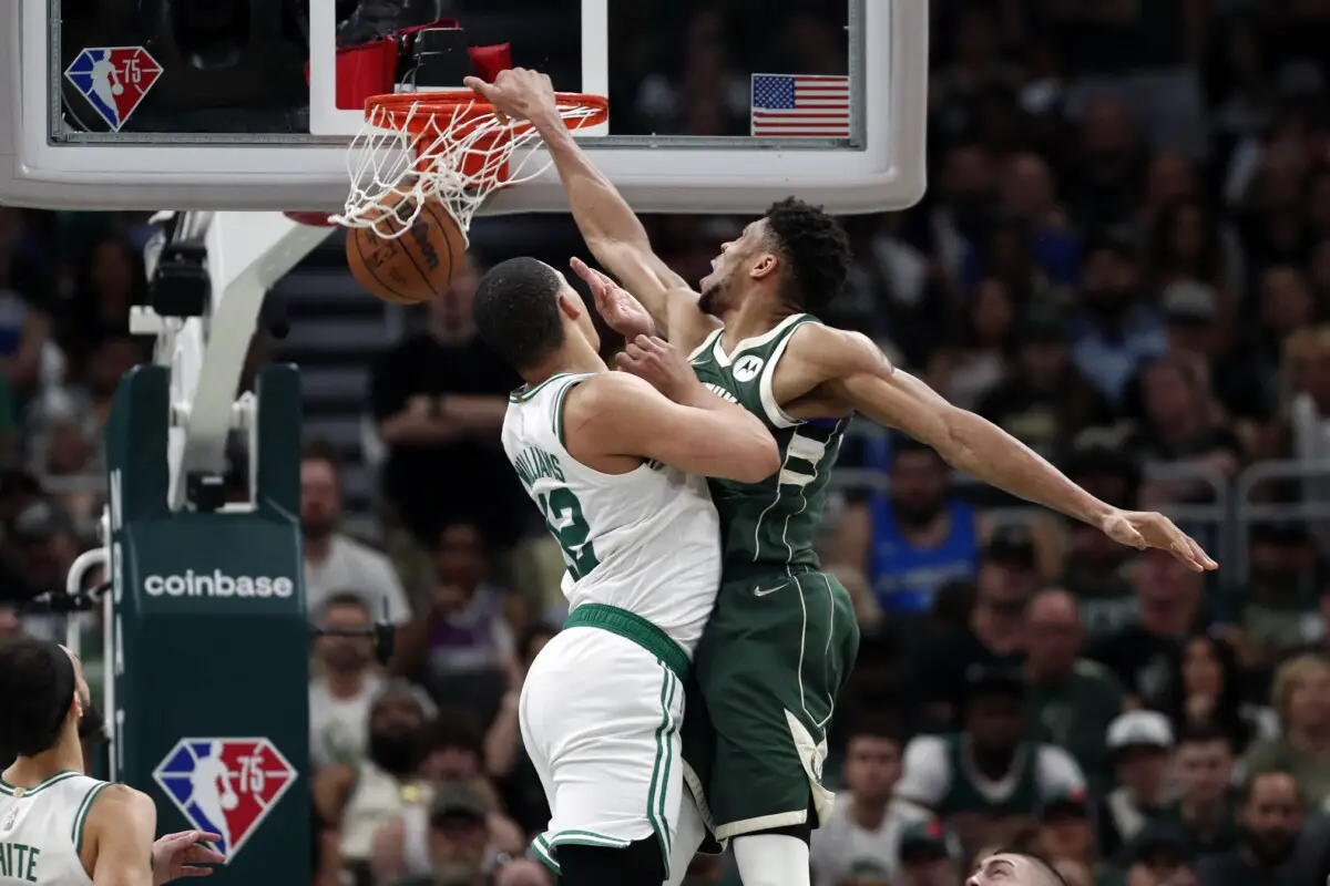 May 13, 2022; Milwaukee, Wisconsin, USA; Milwaukee Bucks forward Giannis Antetokounmpo (34) dunks against Boston Celtics forward Grant Williams (12) during the fourth quarter during game six of the second round for the 2022 NBA playoffs at Fiserv Forum. Mandatory Credit: Jeff Hanisch-USA TODAY Sports (NBA RUmors)