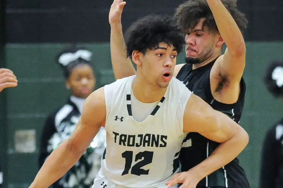 Wisconsin Basketball Eying ‘25 In-State Center Kai Rogers