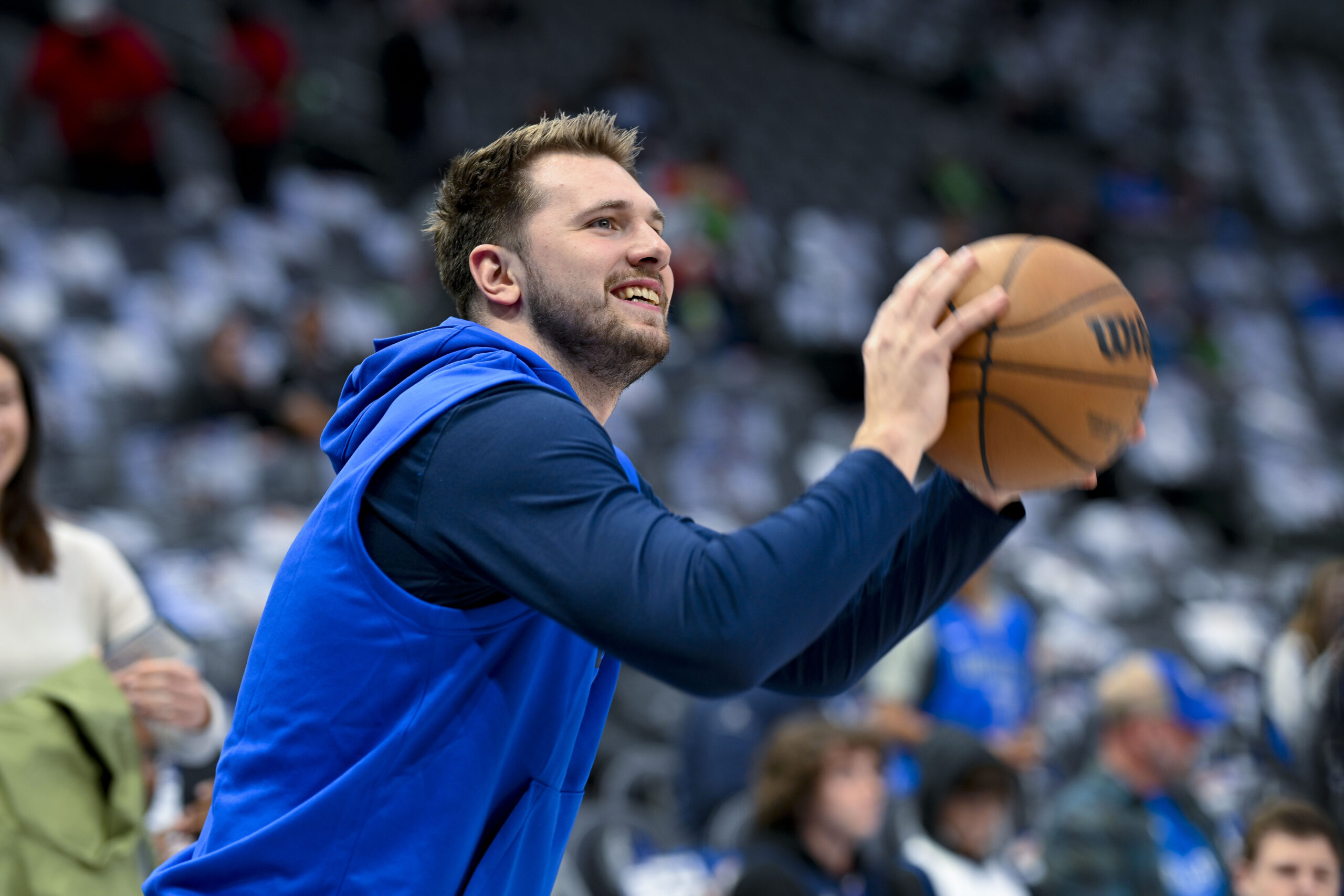 Apr 7, 2023; Dallas, Texas, USA; Dallas Mavericks guard Luka Doncic (77) warms up before the game against the Chicago Bulls at the American Airlines Center. Mandatory Credit: Jerome Miron-USA TODAY Sports (NBA News)