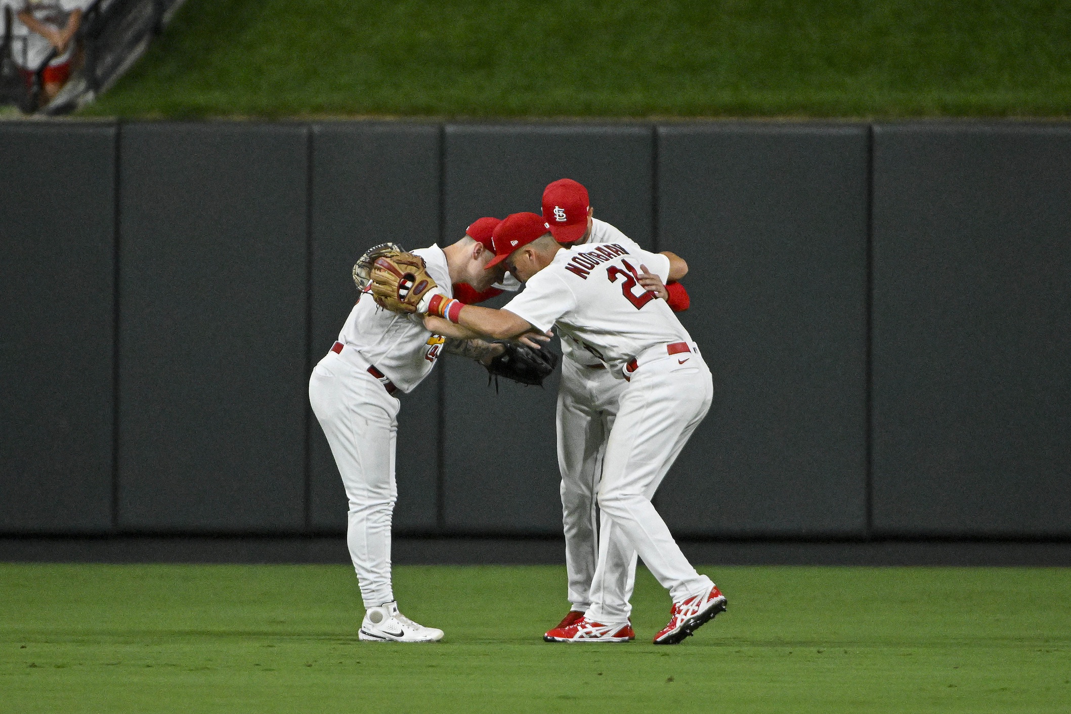 Cardinals news: Tyler O'Neill and Dylan Carlson comment on center field  competition