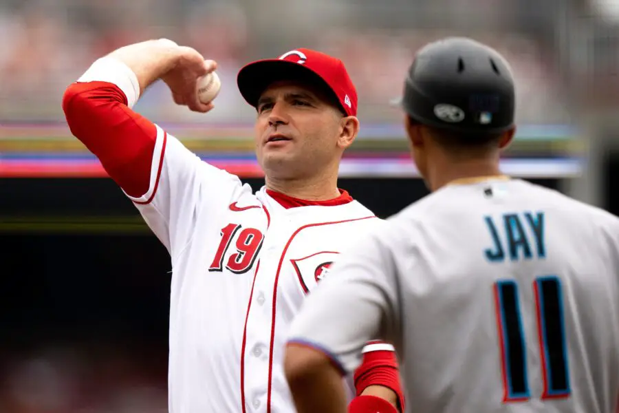 Cincinnati Reds Injury Timeline For Joey Votto Revealed By Manager