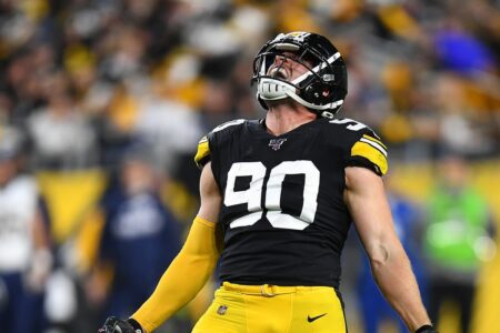 A former Wisconsin Badgers player in TJ Watt is doing well with the Steelers.