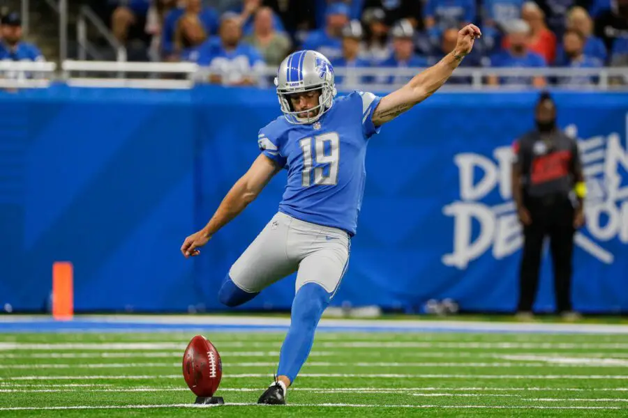 Lions place kicker Austin Seibert kicks off the ball against Eagles during the first half on Sunday, Sept. 11, 2022, at Ford Field. © Junfu Han / USA TODAY NETWORK (New York Jets)