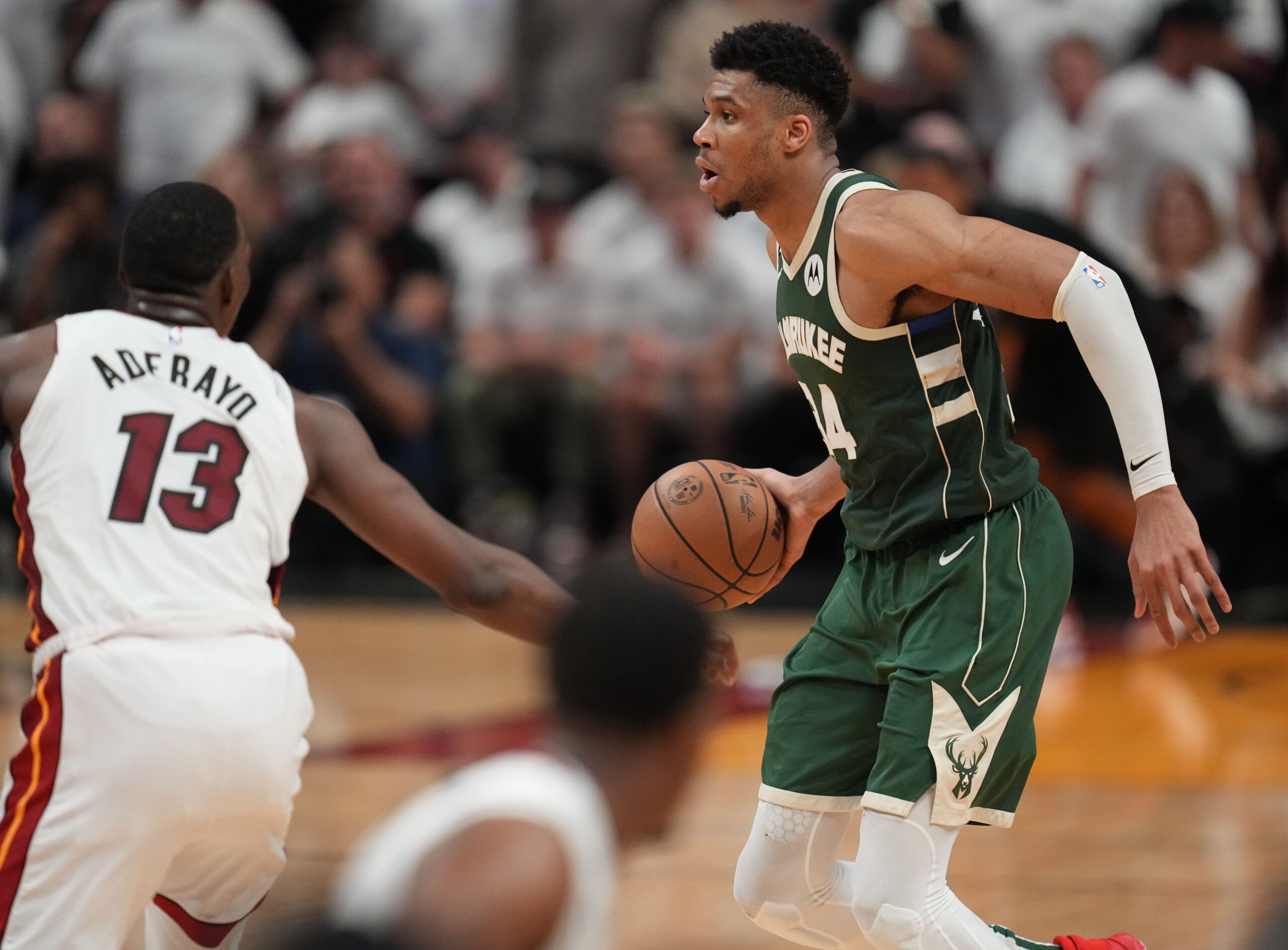 Giannis and Lillard combine for 78; Rivers wins first game with Bucks