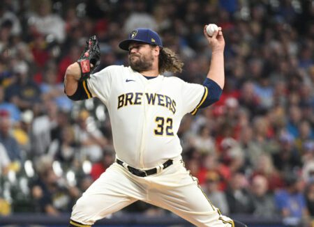 Milwaukee Brewers: former pitcher, traded for Peter Strzelecki in 2023, signs with Minnesota Twins Milwaukee Brewers, Andrew Chafin, Brewers trade rumors
