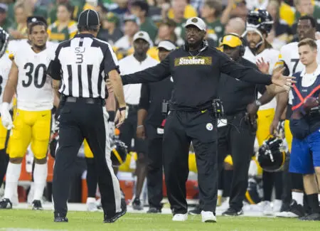 Aug 16, 2018; Green Bay, WI, USA; Pittsburgh Steelers head coach Mike Tomlin reacts to a call during the first quarter against the Green Bay Packers at Lambeau Field. Mandatory Credit: Jeff Hanisch-USA TODAY Sports