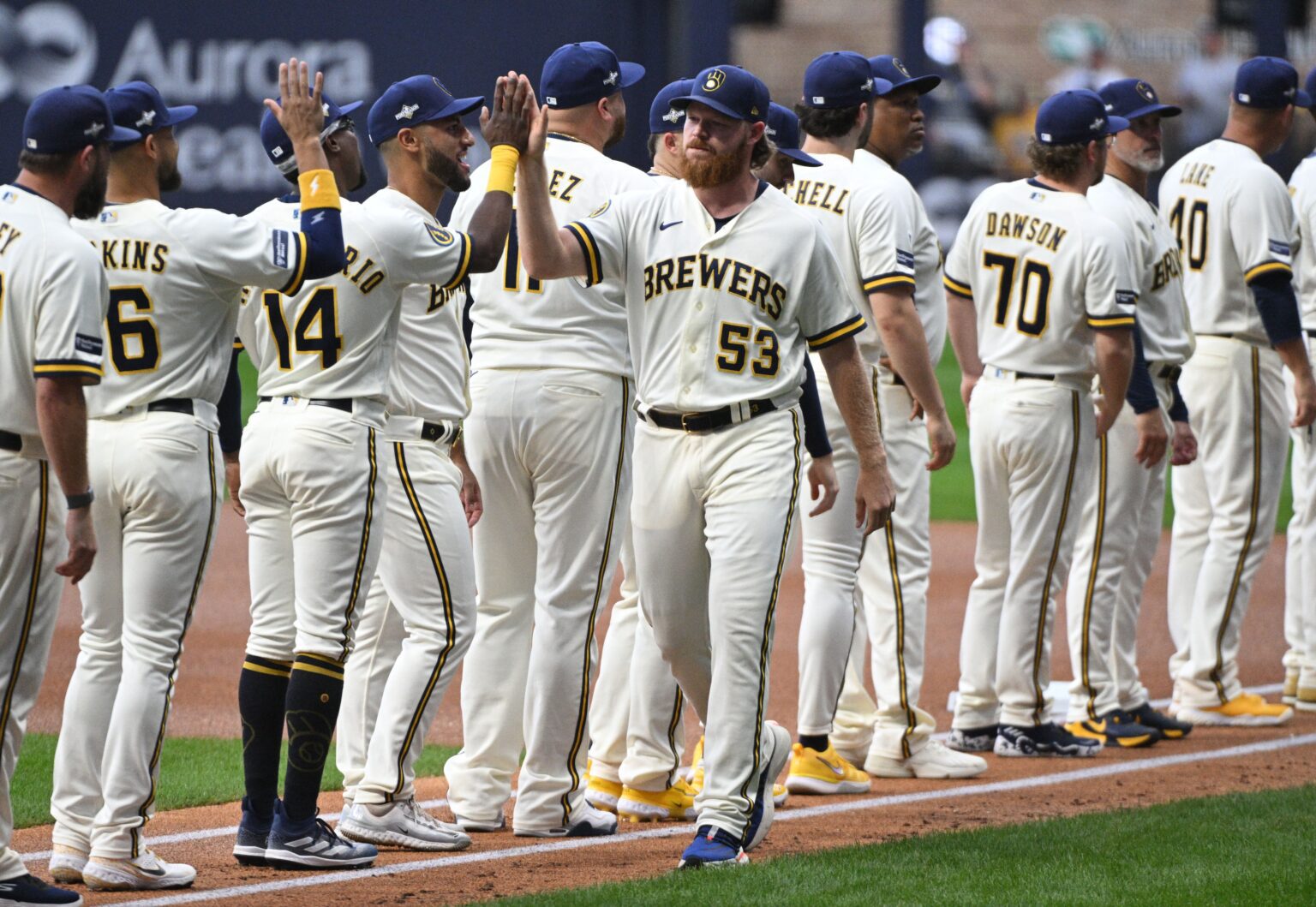 ‘Big Woo Is Back’: Milwaukee Brewers Fans Ecstatic With Massive Update On 2x All-Star SP Brandon Woodruff Milwaukee Brewers, Brewers News, Brandon Woodruff, Brewers Rumors