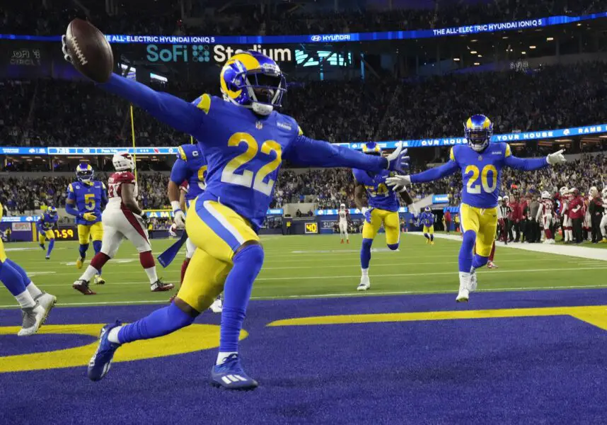 Los Angeles Rams defensive back David Long celebrates after intercepting Arizona Cardinals quarterback Kyler Murray for a touchdown during the second quarter of the NFC Wild Card playoff game on Jan 17, 2022. © Michael Chow / USA TODAY NETWORK (Green Bay Packers)