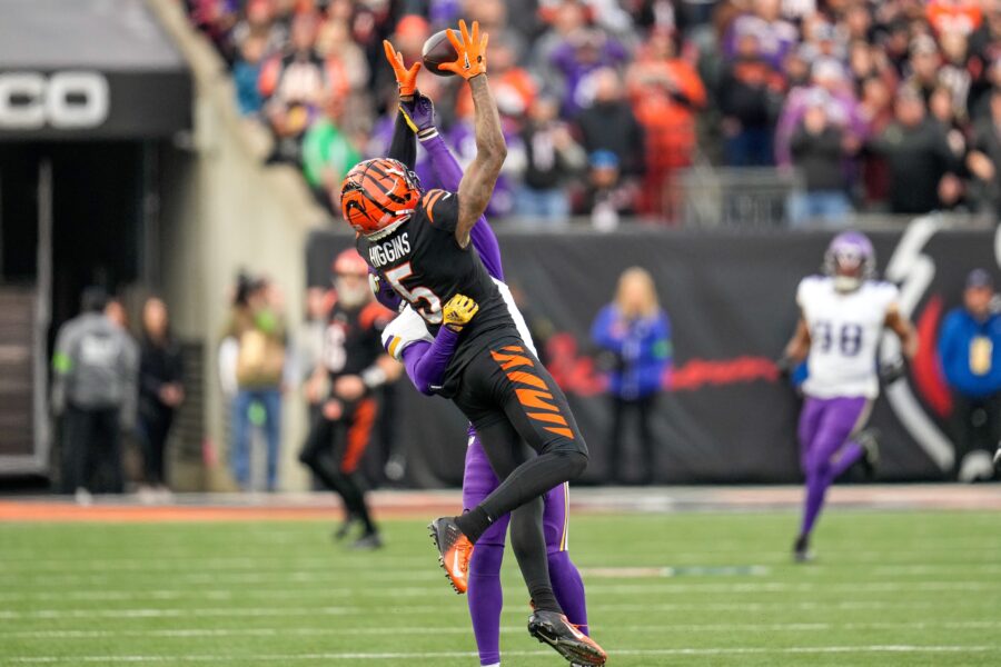 Minnesota Vikings cornerback Akayleb Evans (21) breaks up a deep pass intended for Cincinnati Bengals wide receiver Tee Higgins (5) in overtime of the NFL Week 15 game between the Cincinnati Bengals and the Minnesota Vikings at PayCor Stadium in downtown Cincinnati on Saturday, Dec. 16, 2023. The Bengals won on an overtime field goal. © Sam Greene/The Enquirer / USA TODAY NETWORK (Green Bay Packers)