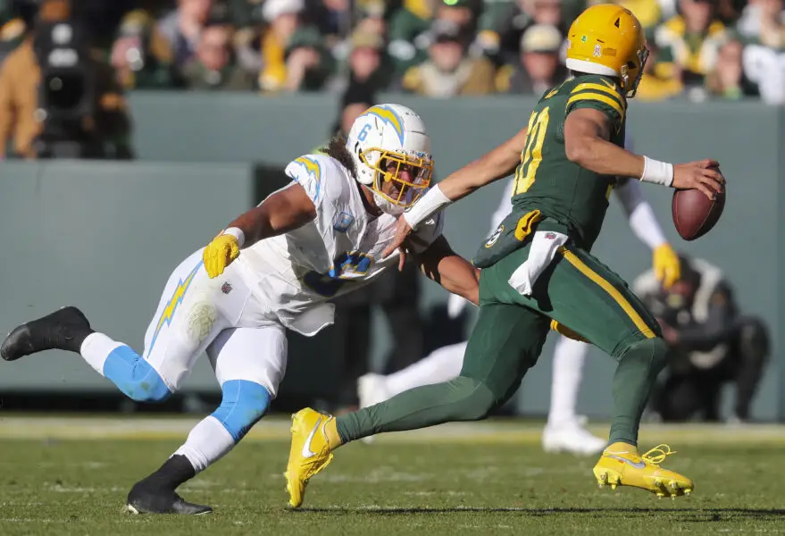 Sunday, November 19, 2023; Green Bay, WI; Los Angeles Chargers linebacker Eric Kendricks (6) rushes Green Bay Packers quarterback Jordan Love (10) during the game at Lambeau Field. Mandatory Credit: Tork Mason-USA TODAY NETWORK