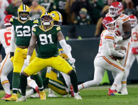 Green Bay Packers against Kansas City Chiefs