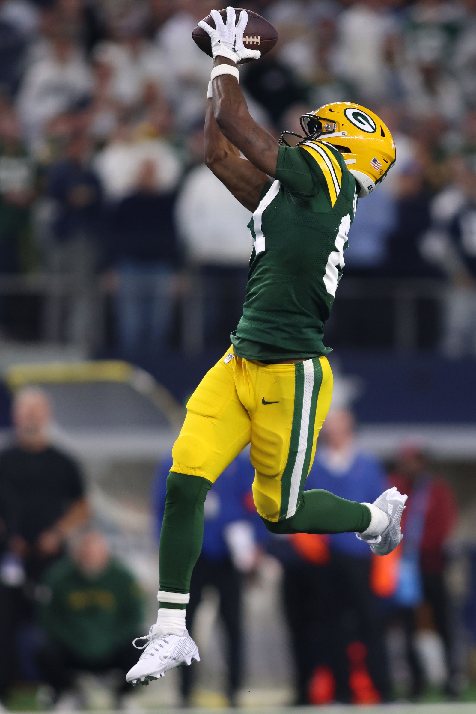 Jan 14, 2024; Arlington, Texas, USA; Green Bay Packers wide receiver Romeo Doubs (87) makes a catch against the Dallas Cowboys in the first quarter for the 2024 NFC wild card game at AT&T Stadium. Mandatory Credit: Tim Heitman-USA TODAY Sports
