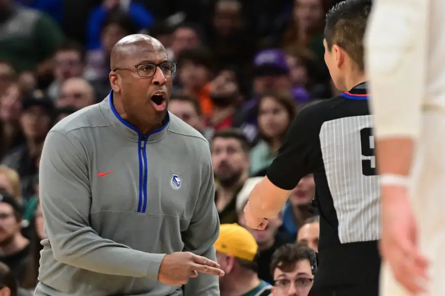 Jan 14, 2024; Milwaukee, Wisconsin, USA; Sacramento Kings head coach Mike Brown argues with referee Intae Hwang before being ejected from the game against the Milwaukee Bucks in the fourth quarter at Fiserv Forum. Mandatory Credit: Benny Sieu-USA TODAY Sports