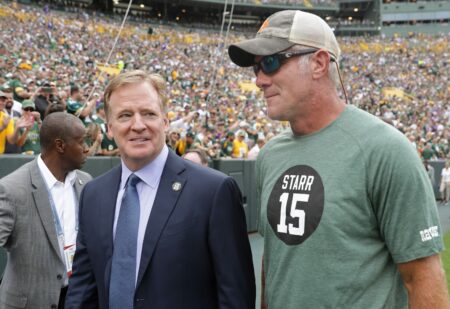 Roger Goodell and Brett Favre during at halftime of the Green Bay vs. Minnesota football game Sunday, August 15, 2019, at Lambeau Field in Green Bay, Wis. Wm. Glasheen/USA TODAY NETWORK-Wisconsin