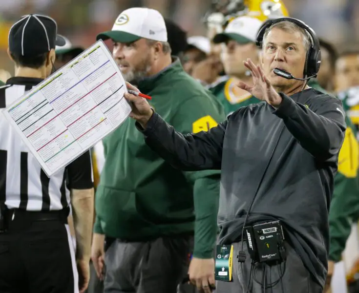 Green Bay Packers associate head coach/offense Tom Clements is shown during their preseason game against the Philadelphia Eagles Saturday, August 29, 2015 at Lambeau Field in Green Bay, Wis. © MARK HOFFMAN/MILWAUKEE JOURNAL SENTINEL / USA TODAY NETWORK