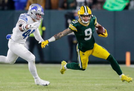Green Bay Packers wide receiver Christian Watson (9) runs past Detroit Lions linebacker Malcolm Rodriguez (44) on Sunday, January 8, 2023, at Lambeau Field in Green Bay, Wis. © Tork Mason / USA TODAY NETWORK-Wisconsin / USA TODAY NETWORK