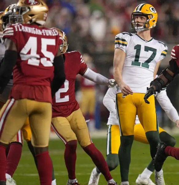Green Bay Packers place kicker Anders Carlson (17) watches his field goal during the second quarter of their NFC divisional playoff game against the San Francisco Saturday, January 20, 2024 at Levi’ Stadium in Santa Clara, California. © Mark Hoffman / Milwaukee Journal Sentinel / USA TODAY NETWORK
