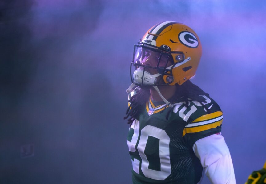 Jan 16, 2021; Green Bay, Wisconsin, USA; Green Bay Packers cornerback Kevin King (20) against the Los Angeles Rams during the NFC Divisional Round at Lambeau Field. Mandatory Credit: Mark J. Rebilas-USA TODAY SportsJan 16, 2021; Green Bay, Wisconsin, USA; Green Bay Packers cornerback Kevin King (20) against the Los Angeles Rams during the NFC Divisional Round at Lambeau Field. Mandatory Credit: Mark J. Rebilas-USA TODAY Sports