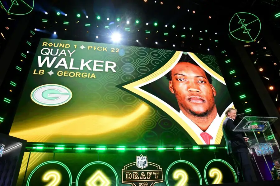 Apr 28, 2022; Las Vegas, NV, USA; Georgia linebacker Quay Walker is announced as the twenty-second overall pick to the Green Bay Packers during the first round of the 2022 NFL Draft at the NFL Draft Theater. Mandatory Credit: Gary Vasquez-USA TODAY Sports