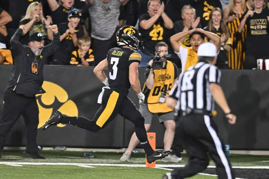 Sep 30, 2023; Iowa City, Iowa, USA; Iowa Hawkeyes defensive back Cooper DeJean (3) scores a touchdown on a punt return against the Michigan State Spartans during the fourth quarter at Kinnick Stadium. Mandatory Credit: Jeffrey Becker-USA TODAY Sports (Green Bay Packers)