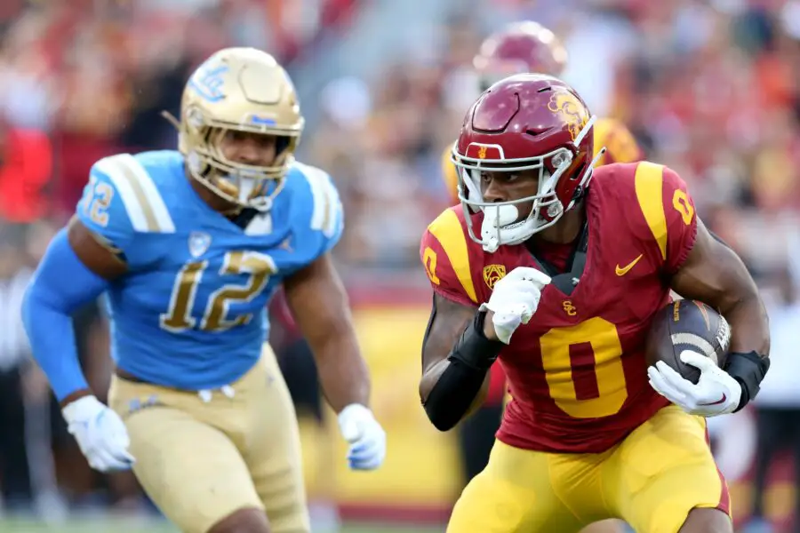 Nov 18, 2023; Los Angeles, California, USA; USC Trojans running back MarShawn Lloyd (0) runs during the second quarter against the UCLA Bruins at United Airlines Field at Los Angeles Memorial Coliseum. Mandatory Credit: Jason Parkhurst-USA TODAY Sports (Green Bay Packers)
