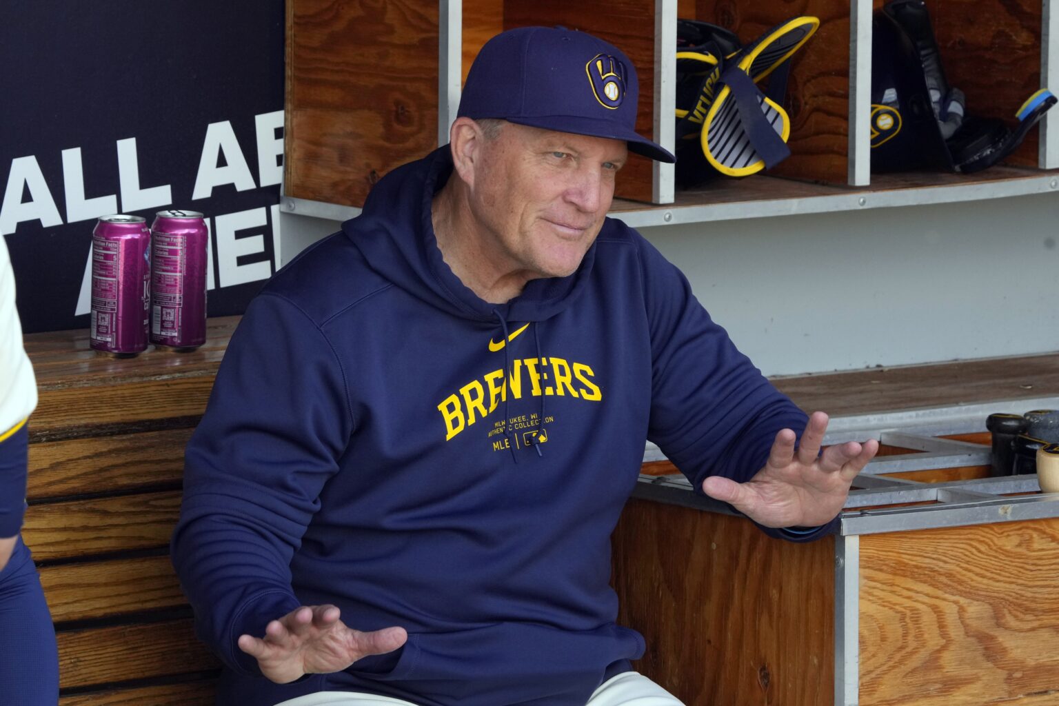 Milwaukee Brewers: Pat Murphy Has Humorous Comment After Yet Another Starting Pitcher Placed on IL Milwaukee Brewers, Brewers News, Pat Murphy. Oliver Dunn, Brewers vs Mariners