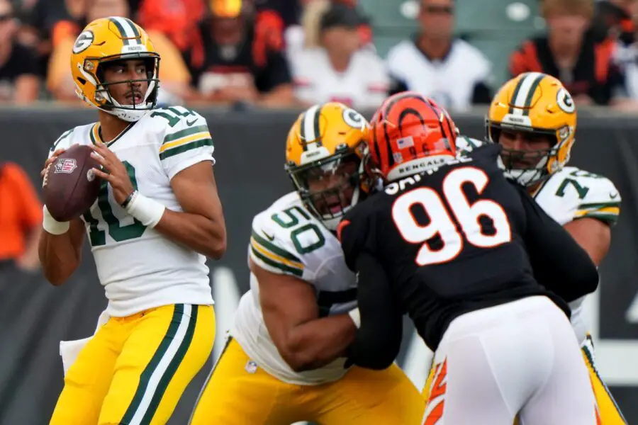 Green Bay Packers quarterback Jordan Love (10) looks to pass in the first quarter during a Week 1 NFL preseason game between the Green Bay Packers and the Cincinnati Bengals, Friday, Aug. 11, 2023, at Paycor Stadium in Cincinnati. © Kareem Elgazzar/The Enquirer / USA TODAY NETWORK