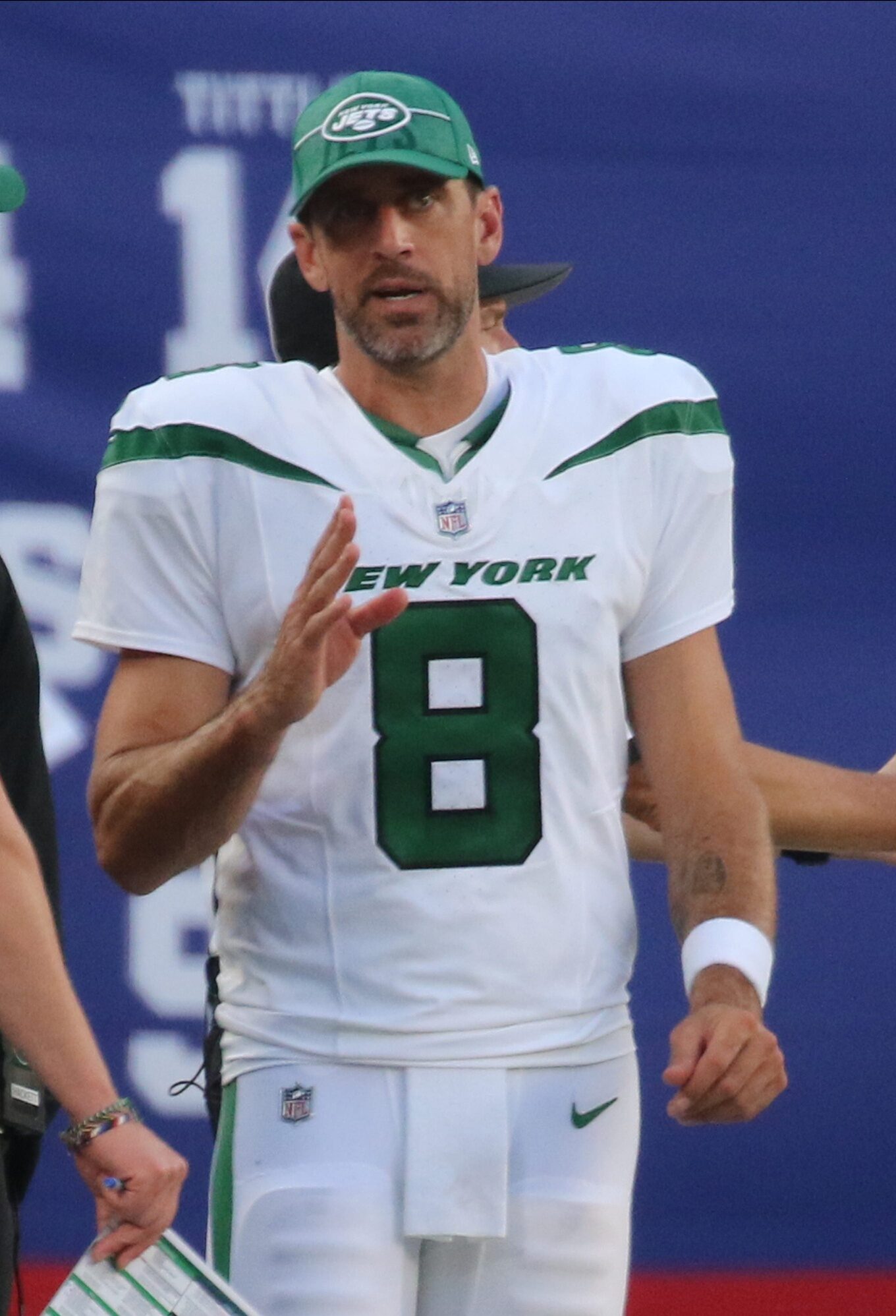 East Rutherford, NJ August 26, 2023 -- Jets offensive coordinator Nathaniel Hackett and Aaron Rodgers in the first half. The NY Jets against the NY Giants on August 26, 2023 at MetLife Stadium in East Rutherford, NJ, as the rivals play their final preseason game before the start of the NFL season. © Chris Pedota, NorthJersey.com / USA TODAY NETWORK