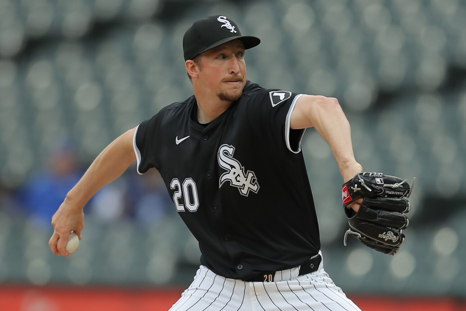 Milwaukee Brewers – Chicago White Sox Fan Trade Proposal Sends 2 Starting Pitchers To Brew Crew