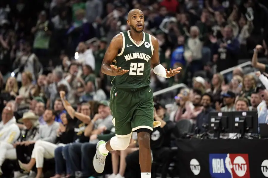 Milwaukee Bucks Khris Middleton