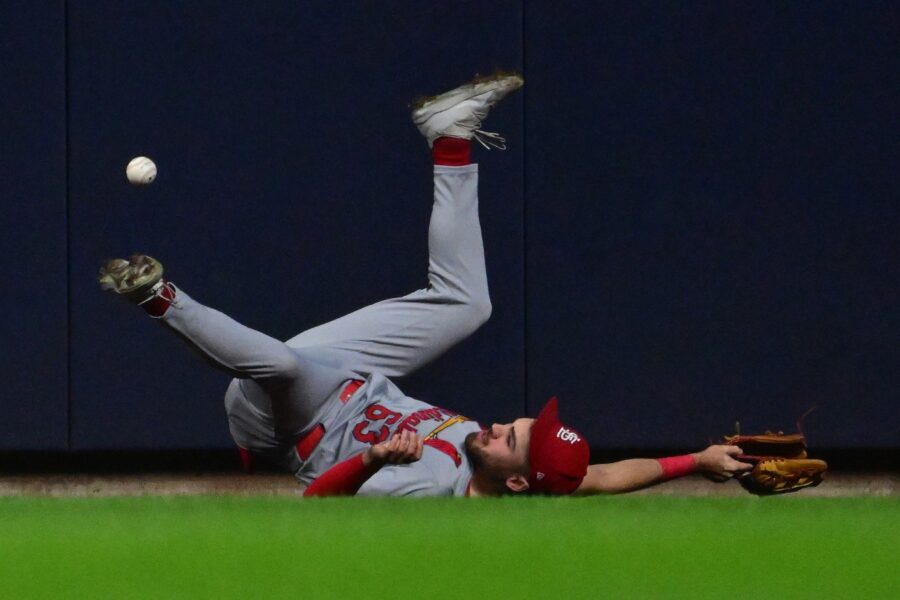 Milwaukee Brewers, Brewers Game, Brewers vs Cardinals, Cardinals Game, St. Louis Cardinals, Rhys Hoskins 