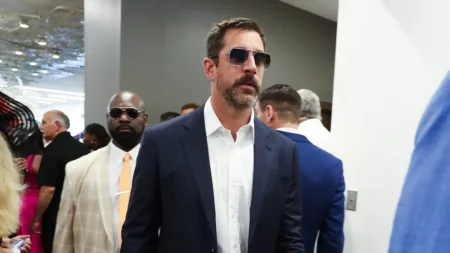 New York Jets QB Aaron Rodgers in the Turf Club during the Kentucky Derby in Louisville, Ky. on May. 4 2024. © Sam Upshaw Jr./Courier Journal / USA TODAY NETWORK