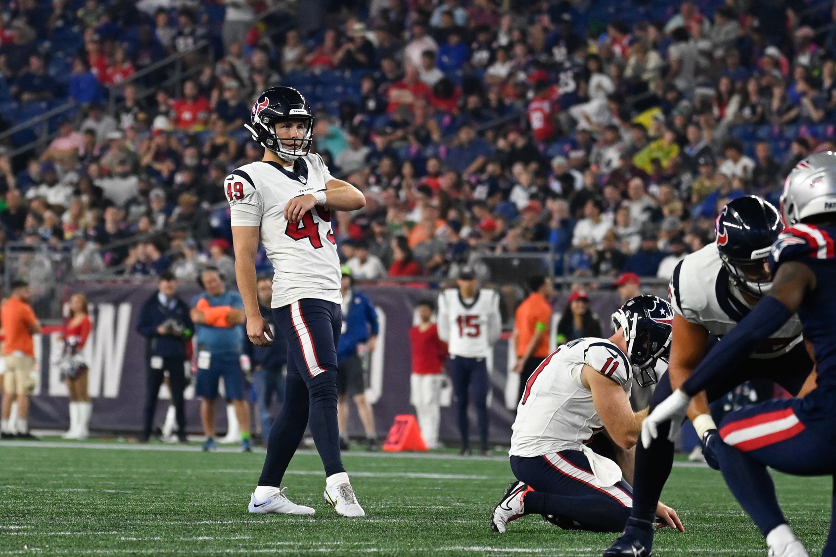 Aug 10, 2023; Foxborough, Massachusetts, USA; Houston Texans place kicker Jake Bates (49) lines up an extra point kick during the second half against the New England Patriots at Gillette Stadium. Mandatory Credit: Eric Canha-USA TODAY Sports (Green Bay Packers)