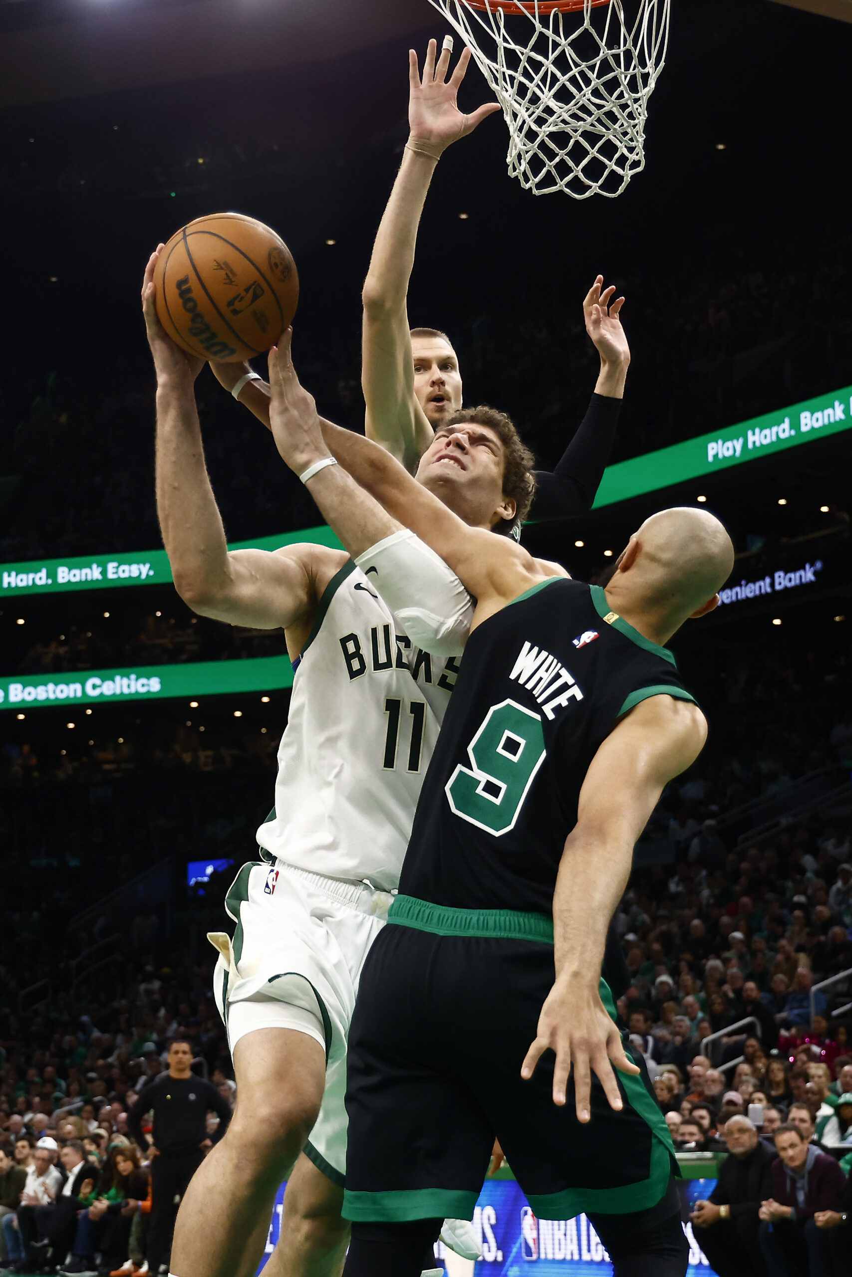 Milwaukee Bucks, Boston Celtics, Brook Lopez