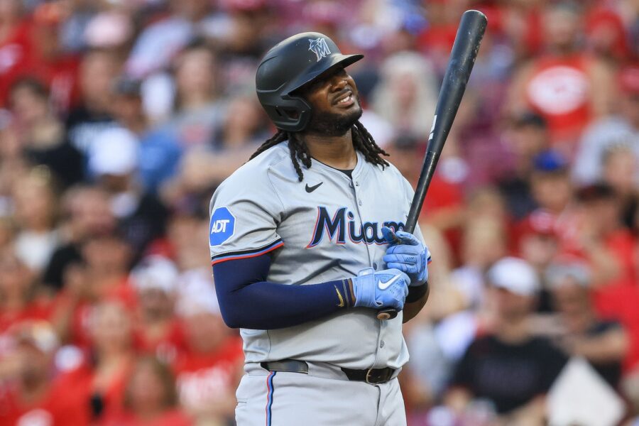 Milwaukee Brewers, Brewers News, Brewers Rumors, Miami Marlins, Marlins News, Marlins Rumors, Josh Bell 