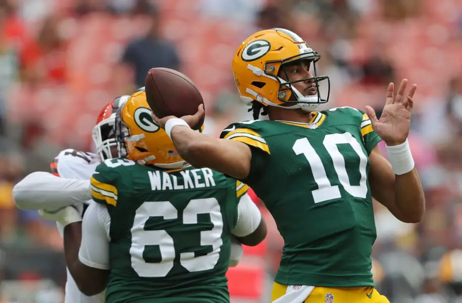 © Jeff Lange /Green Bay Packers quarterback Jordan Love (10) looks to throw against the Cleveland Browns during the first half of an NFL preseason football game at Cleveland Browns Stadium, Saturday, Aug. 10, 2024, in Cleveland, Ohio. © Jeff Lange / USA TODAY NETWORK USA TODAY NETWORK