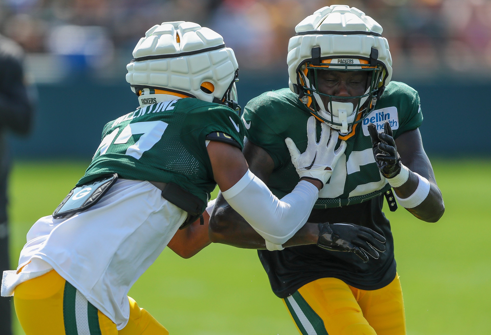 Green Bay Packers Stephen Curry Craze Arrives At Training Camp