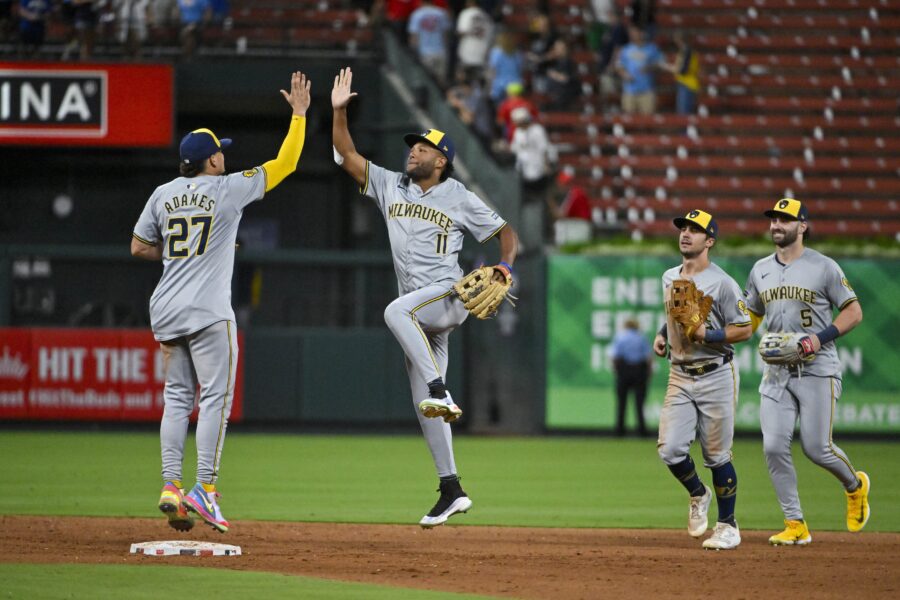 Milwaukee Brewers, Brewers Game, Brewers vs Cardinals, St. Louis Cardinals, Cardinals Game