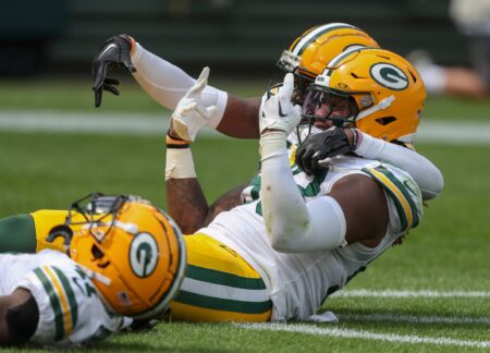 Green Bay Packers, Arron Mosby