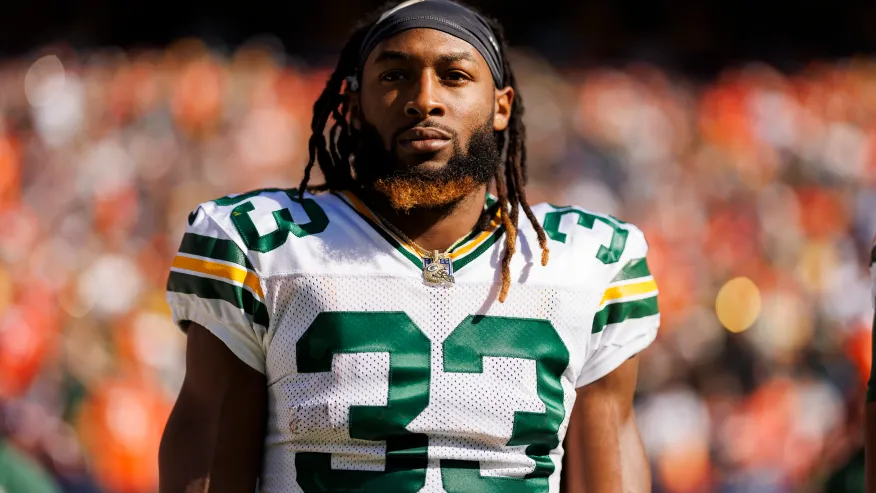 green bay packers aaron jones