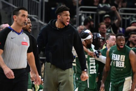 Milwaukee Bucks Giannis Antetokounmpo