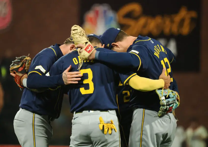 Milwaukee Brewers Arizona Diamondbacks