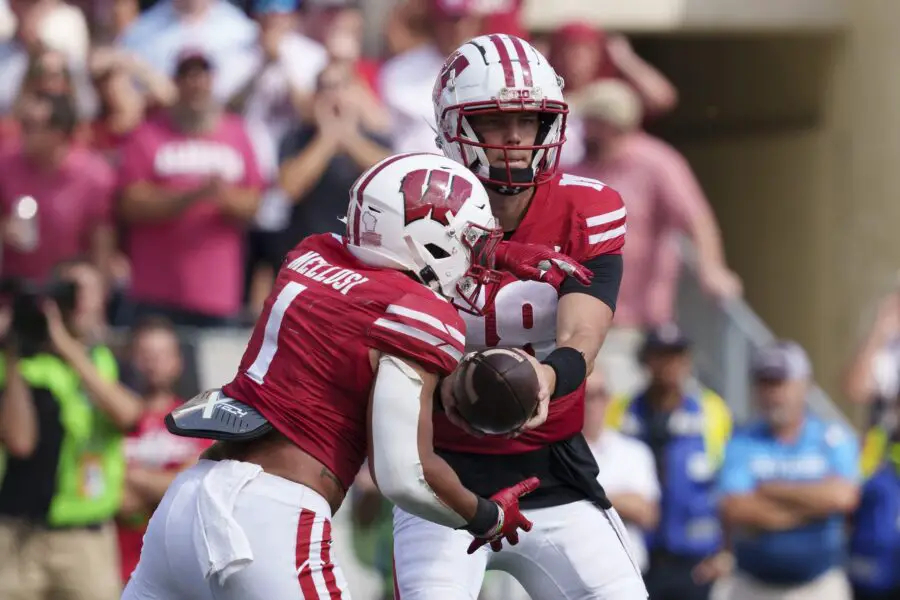 Wisconsin Football, Braedyn Locke